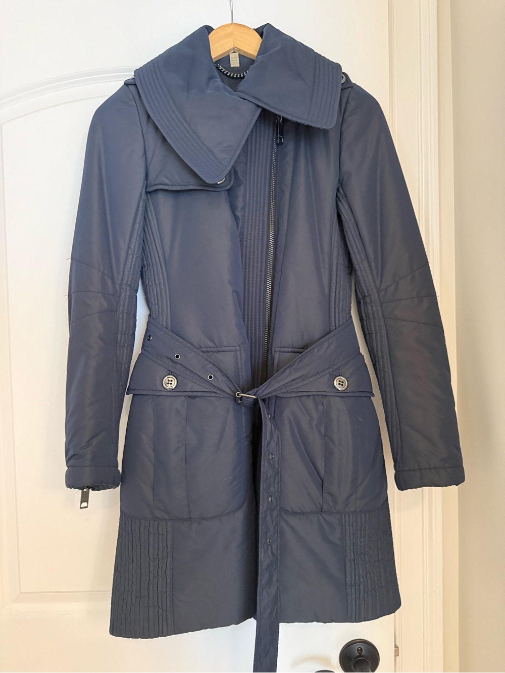 Women’s Burberry Blue Quilted Coat